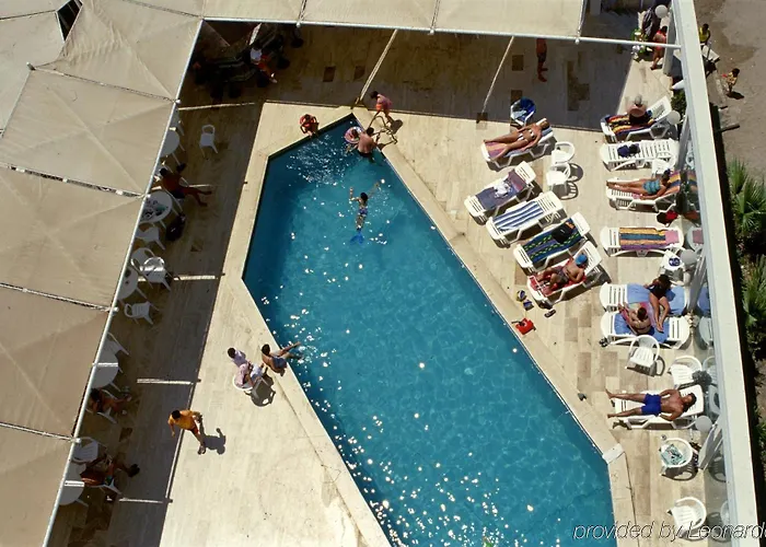 Hotel Tuntas Altinkum 3*