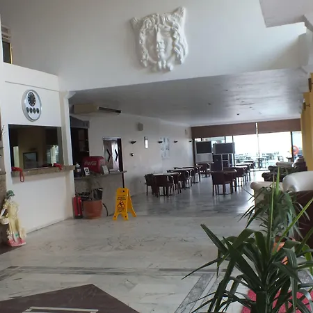 Tuntas Altinkum 3* ديديم