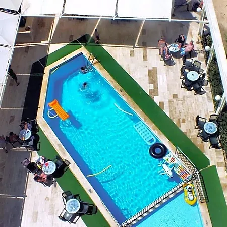 Hotel Tuntas Altinkum 3*