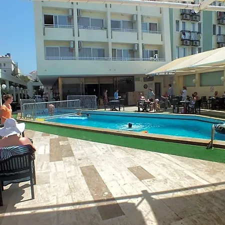 Tuntas Altinkum Hotel 3*
