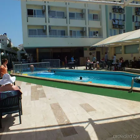 Hotel Tuntas Altinkum Didim