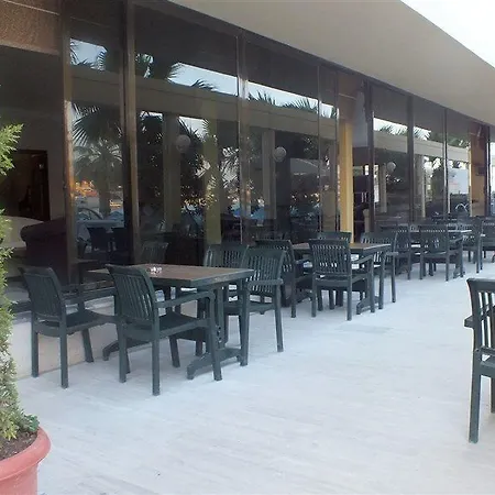 Hotel Tuntas Altinkum