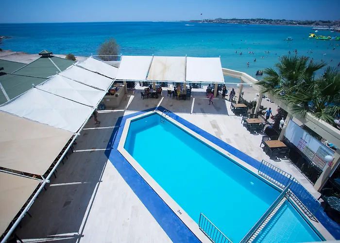 Tuntas Altinkum Hotel