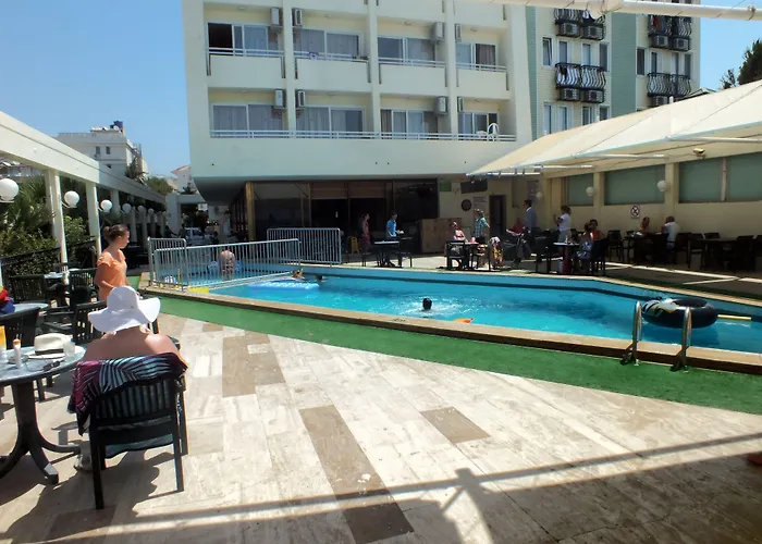 Tuntas Altinkum Hotel 3*