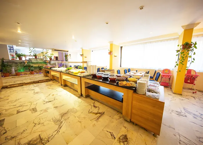 Tuntas Altinkum Hotel 3*